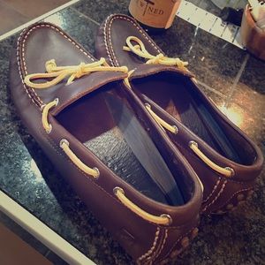 Men’s 10.5 sperrys dress shoes like new